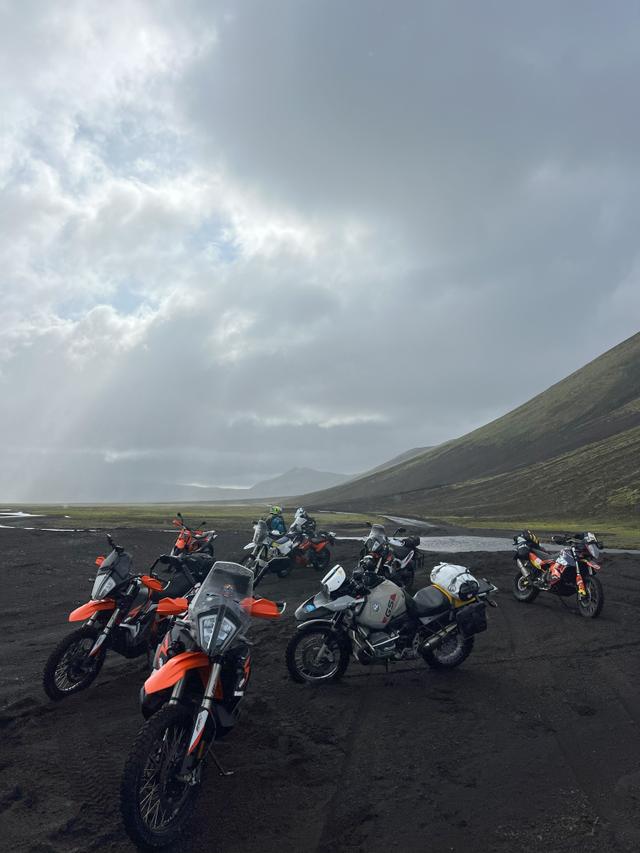 Iceland Unleashed - off-road tour across Iceland