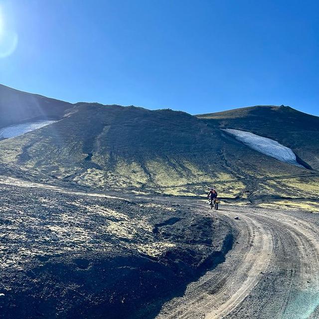 Iceland Unleashed - off-road tour across Iceland
