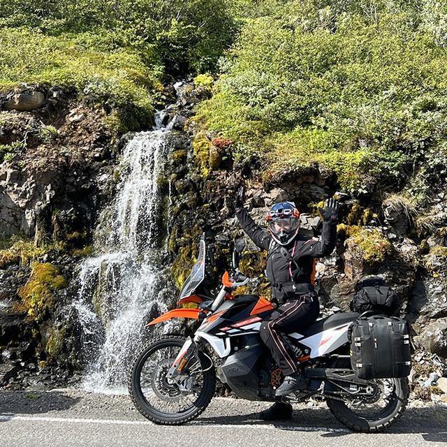 Iceland Unleashed - off-road tour across Iceland