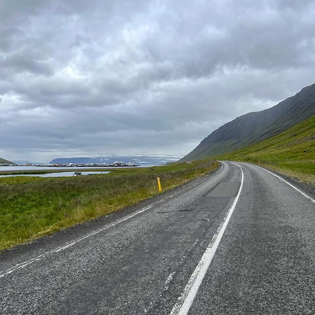 Iceland Unleashed - off-road tour across Iceland