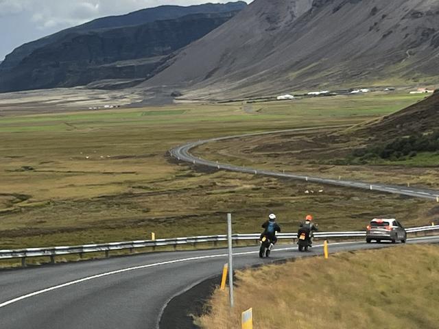 Iceland Unleashed - off-road tour across Iceland